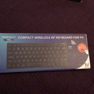 Macally Compact Wireless RF Keyboard for PC